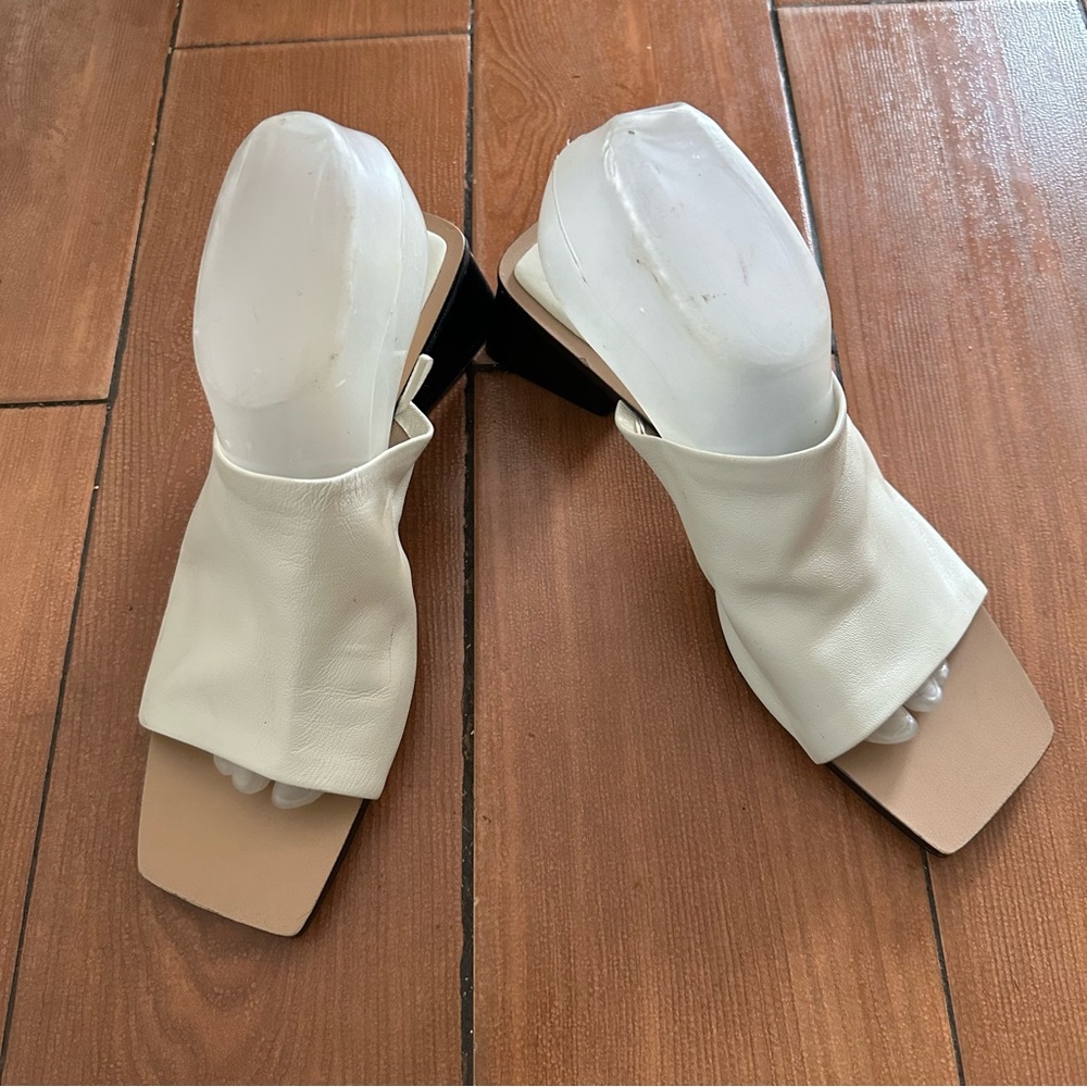 Zara Shoes Woman Mules Kitten Heel Leather Beige Size 40 USA 9 - Picture 3 of 11